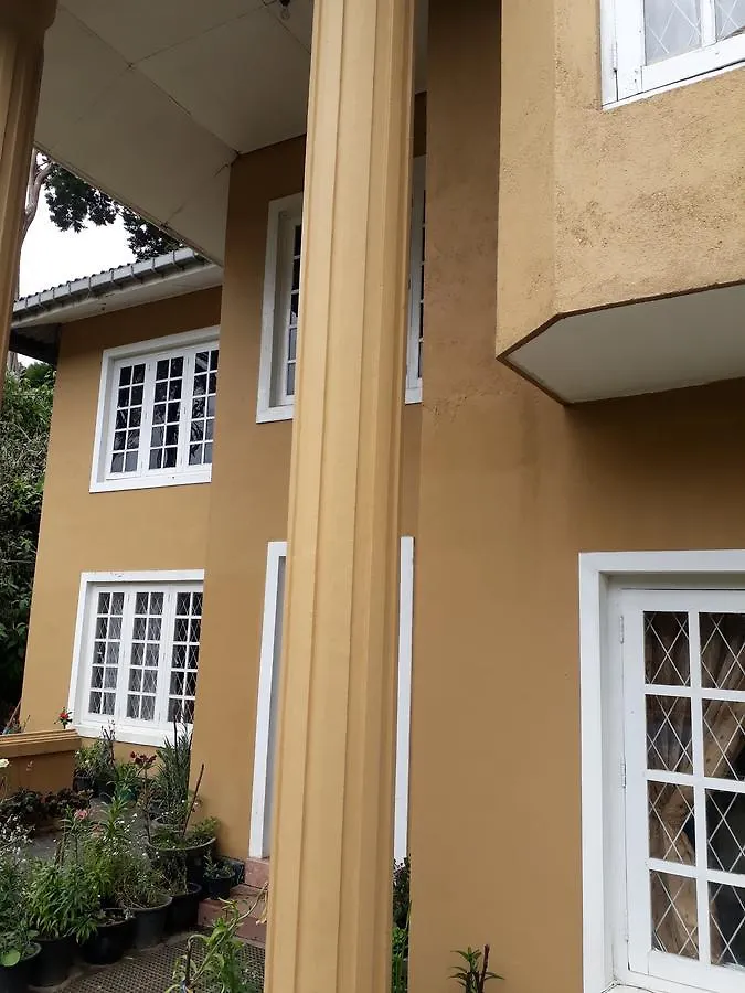Rainyfreindz Hotel Nuwara Eliya